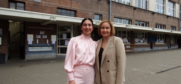 Met Zuhal Demir, Vlaams Minister voor onderwijs, in het Xaveriuscollege