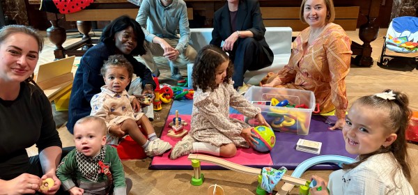 Makkelijk kinderopvang vinden én aanvragen via Zoek Kinderopvang